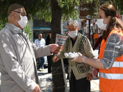 Büyükşehir Belediyesi’nden yaşlılara anlamlı hediye

