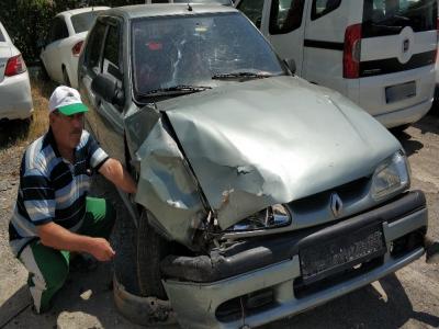 Samsun’da otomobil kaldırıma çıktı: 1 ölü
