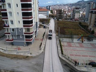 İlkadım Belediyesi’nden sathi kaplama atağı
