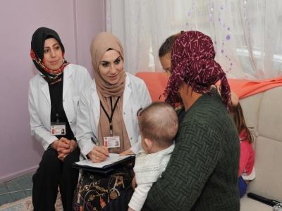 Büyükşehir kanatları altına aldı
