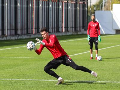 Samsunspor kalecisi Nurullah, geçen sezonki performansını aratır oldu