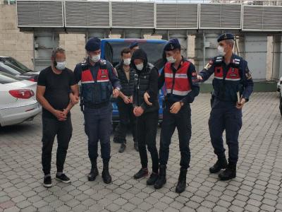 Samsun’da esrarla yakalanan 3 kişi gözaltına alındı

