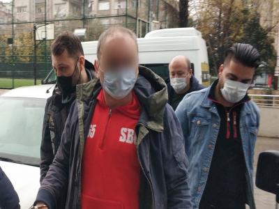 Yolcu otobüsüyle uyuşturucu sevkiyatı: 2 gözaltı
