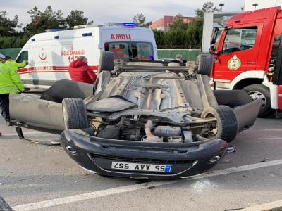 Samsun’da otomobil takla attı: 2 yaralı
