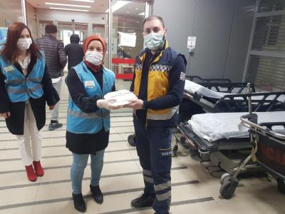 Yeni yıla da anlam kattılar
