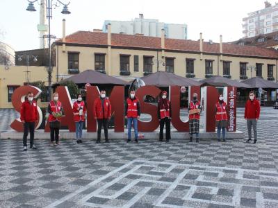 Kızılay’dan polis ekiplerine ikram
