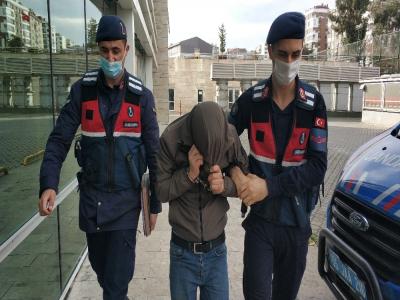 336 adet uyuşturucu hapla yakalandı
