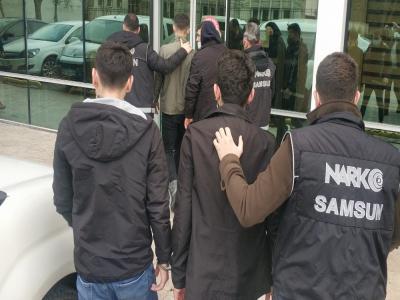 Samsun’da 6 bin 892 adet uyuşturucu hapla yakalanan 3 kişi tutuklandı
