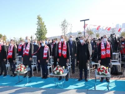 Bakan Kasapoğlu ’Samsunspor Anıtı’nı açtı
