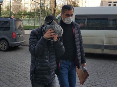 Cezaevinden izinli çıkıp annesini darp eden şahıs adliyede
