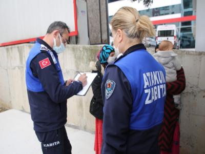 Atakum’da dilenci operasyonu: 14 dilenciye suçüstü
