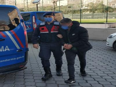 Samsun’da 555 uyuşturucu hapla yakalanan 2 kişi gözaltına alındı
