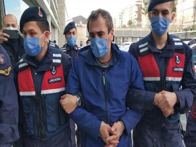 Ağabeyini öldürüp pişman olunca kalp masajı yapan şahıs adliyeye sevk edildi
