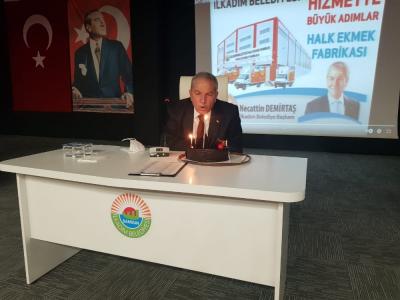Demirtaş: 'Orta yaşı geçtim ama hizmet aşkımız, enerjimiz asla bitmez”

