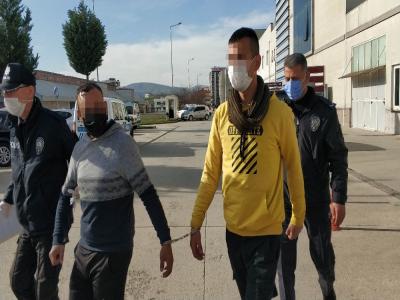 Darp ve cep telefonu gaspına 4 gözaltı
