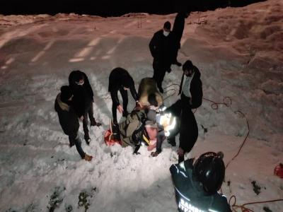 Köprüden Yeşilırmak’a atladı, ekipler kurtardı
