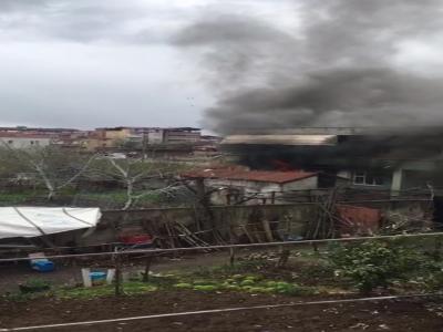 Çarşamba’da dairede çıkan yangında 2 kişi hastaneye kaldırıldı
