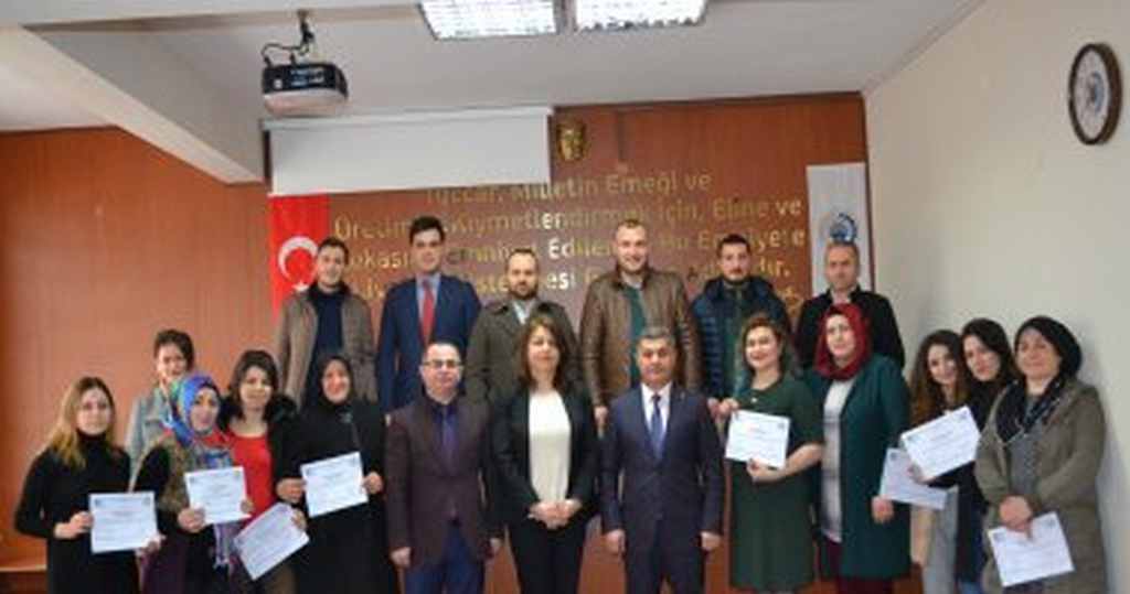 Genç Girişimciler Sertifikalarını Aldı