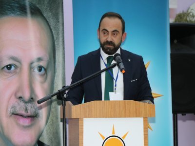 AK PARTİ KAVAK’TA ONUR DEDİ 