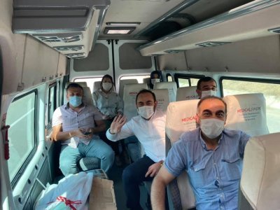 BAKIR, KAVAK’TA ÇALMADIK KAPI BIRAKMIYOR