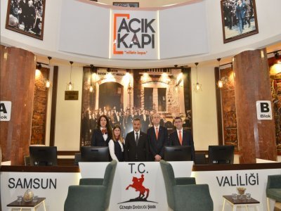  Bu büroların Kapıları açık