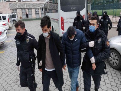 DEAŞ’TAN GÖZALTINA ALINAN 12 KİŞİ HAKİM ÖNÜNDE