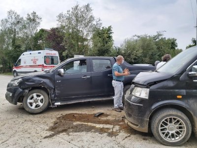 HASTANE YOLUNDA KAZA YAPTILAR