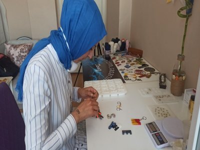 HOBİSİ MESLEĞİ OLDU
