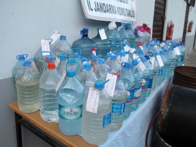 Jandarmadan yılbaşı öncesi kaçak alkol operasyonu