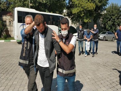 KAÇAK SİLAH OPERASYONU 2 GÖZALTI