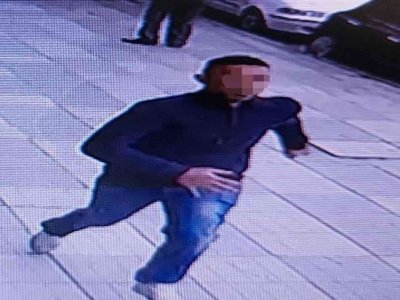 KAÇARKEN KAMERAYA YAKALANDI