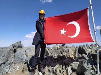 KAÇKAR'DA ZİRVE YAPTI, HEDEFİ AĞRI 