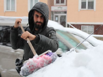  Kar hayatı felç etti 