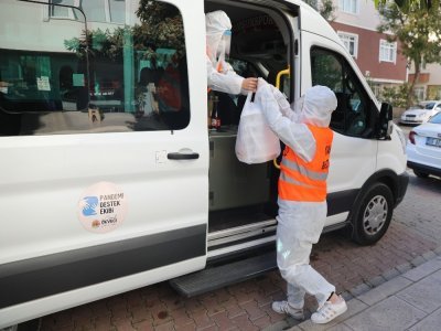 KARANTİNA BOYUNCA VATANDAŞA YEMEK SERVİSİ