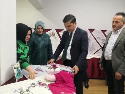 Kavak’ta yıl sonu sergisi