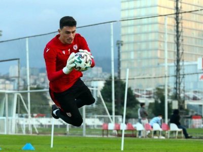 NURULLAH 36 MAÇTA 33 GOL YEDİ