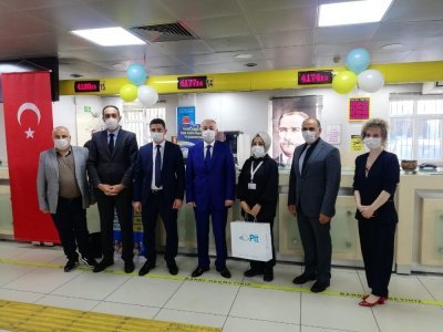 PTT’den 180. müşteriye ödül