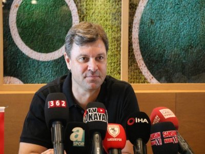 SAĞLAM, İKİ FUTBOLCUMUZ COVİD-19