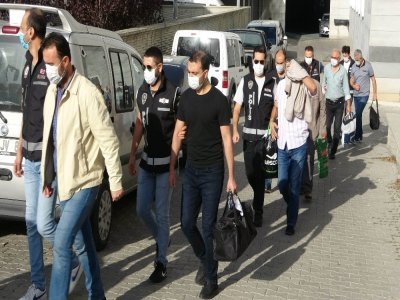 SAMSUN'DA 11 ESKİ POLİS HAKİM ÖNÜNDE