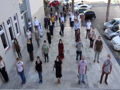 SAMSUN'DA DERS ZİLİ UZAKTAN EĞİTİM İÇİN ÇALDI
