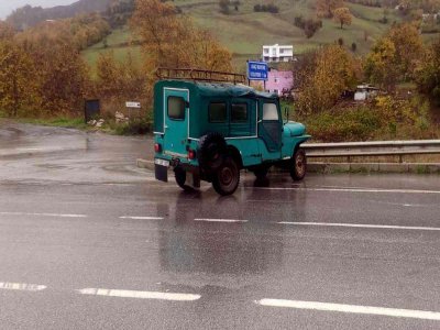 SAMSUN'DA TRAFİK KAZASI ÜÇ YARALI