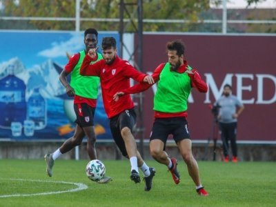 Samsunspor ile İstanbulspor 37. randevuya çıkıyor