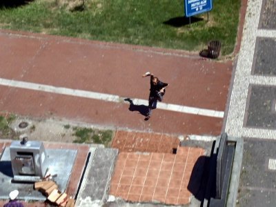    ŞARHOŞ, AMBULANSI POLİS SANINCA 