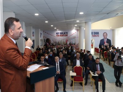 SARICAOĞLU, LİDERİMİZİN YANINDAYIZ
