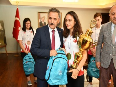 Şehitlerimiz Aklınıza Gelsin