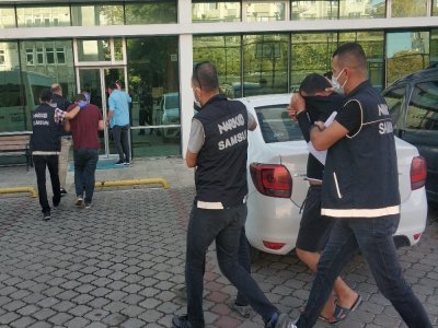 SOKAK SATICILARI HAKİM ÖNÜNDE