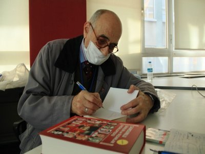 YAZAR KAYIKÇI  ESER SAYISINI 55'E ÇIKARTTI