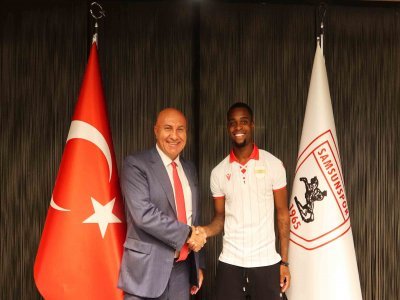 YILDIZ FUTBOLCU SAMSUNSPOR’DA 